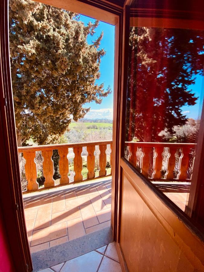 Poggio Dei Cavalieri Bed and Breakfast Boccea Exteriör bild